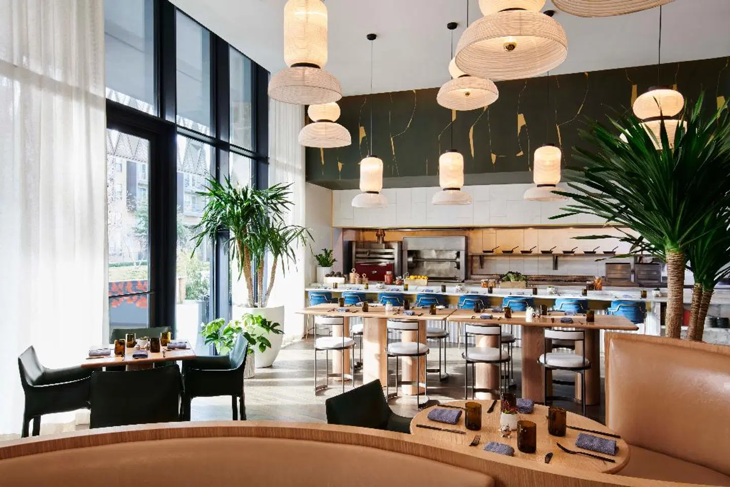 Virgin Hotels Dallas Restaurant