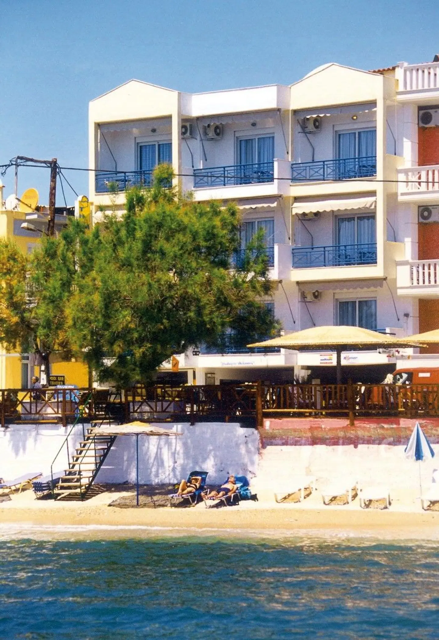 Thalassies EXTERIOR