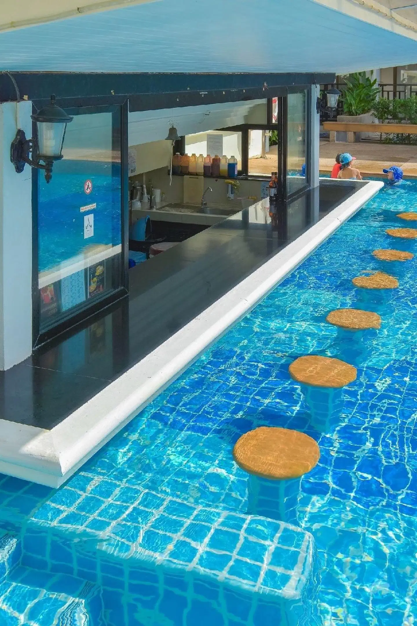 Deevana Patong Resort & Spa Hallenbad
