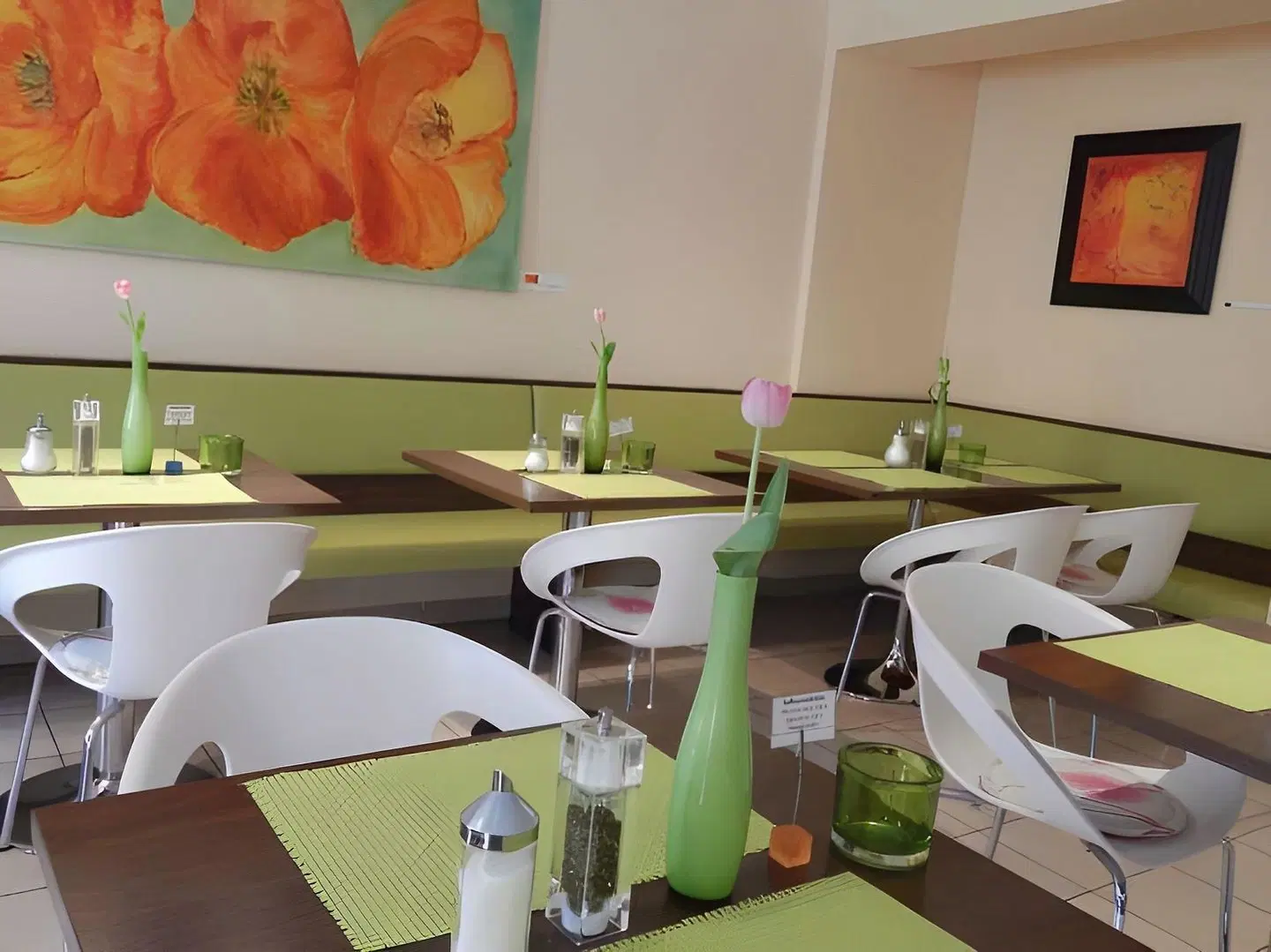 Andra Restaurant