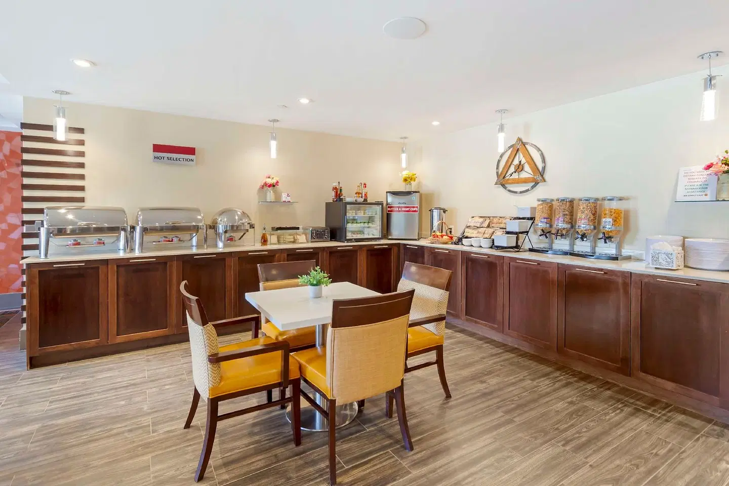 Best Western Plus Chateau Fort St. John Bar