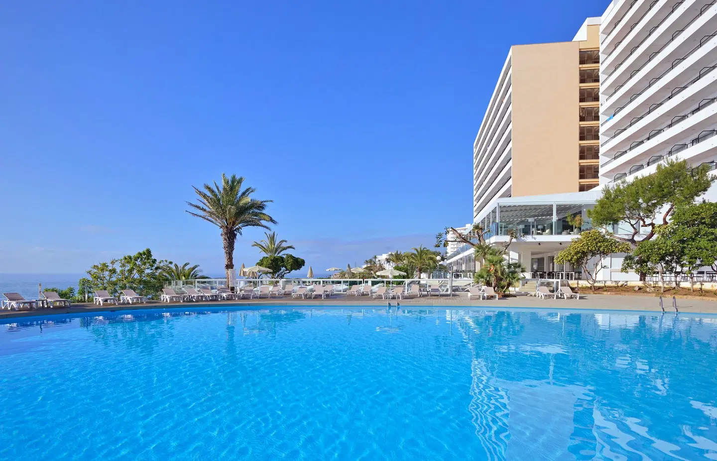 Alua Calas de Mallorca Resort OUTDOOR_POOL