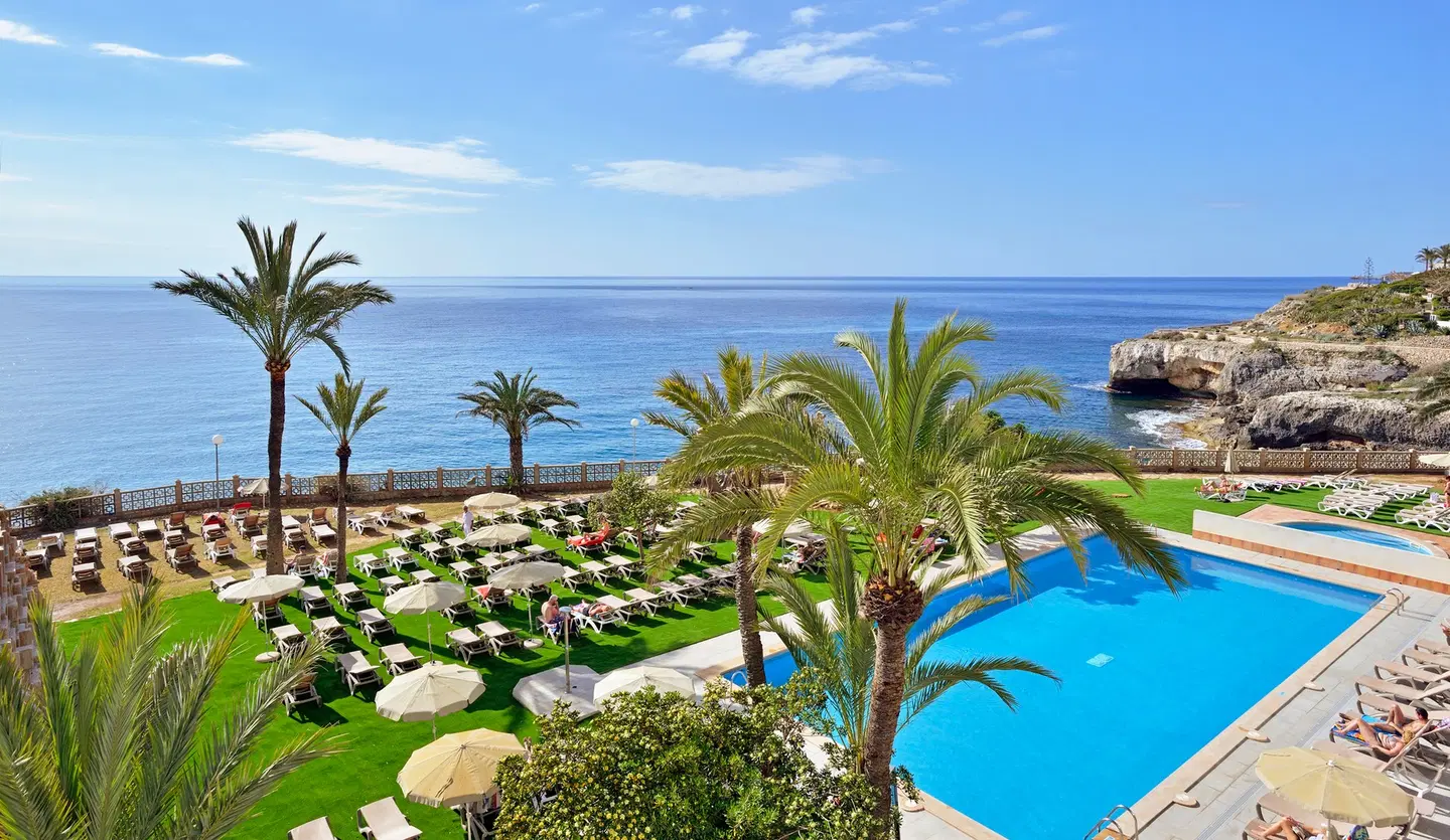 Alua Calas de Mallorca Resort OUTDOOR_POOL