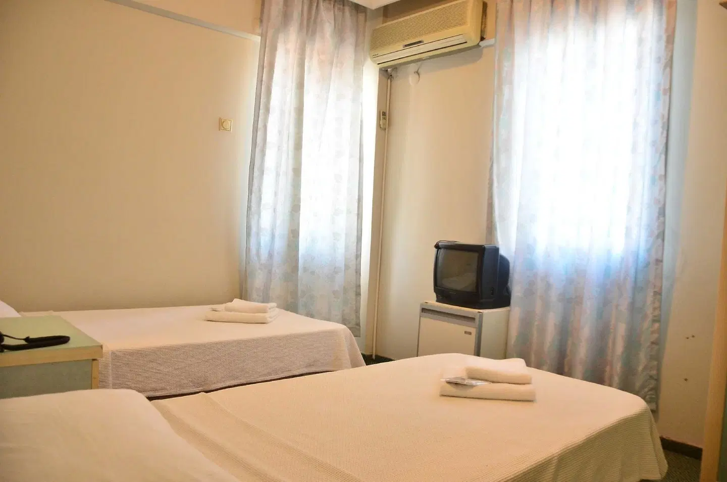 Hikmethan Otel ROOM_EXAMPLE