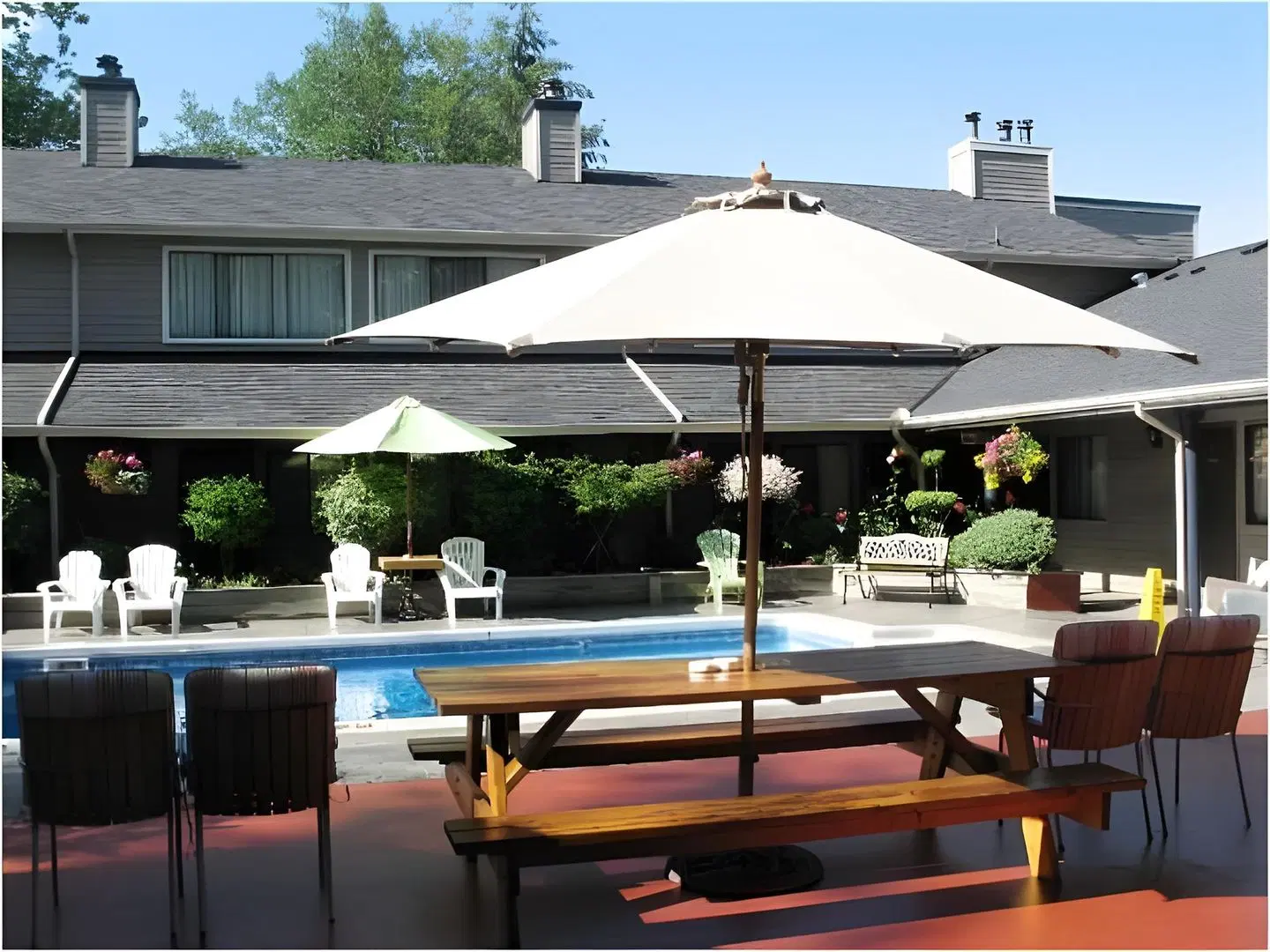 Sunshine Lodge Inn Terrasse