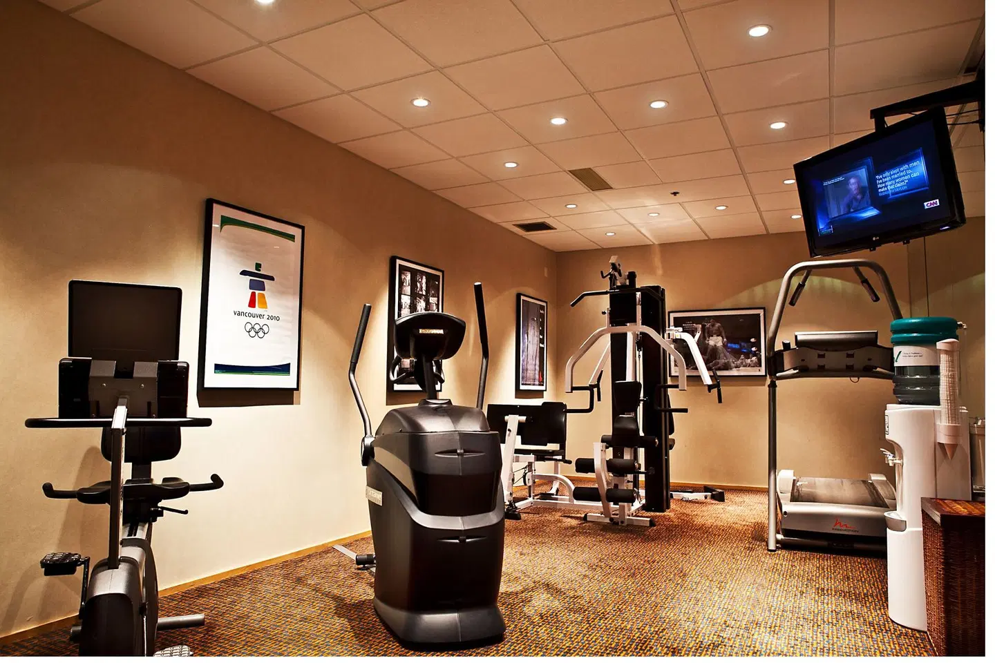 Holiday Inn Express & Suites Langley by IHG SPORTS_AND_LEISURE