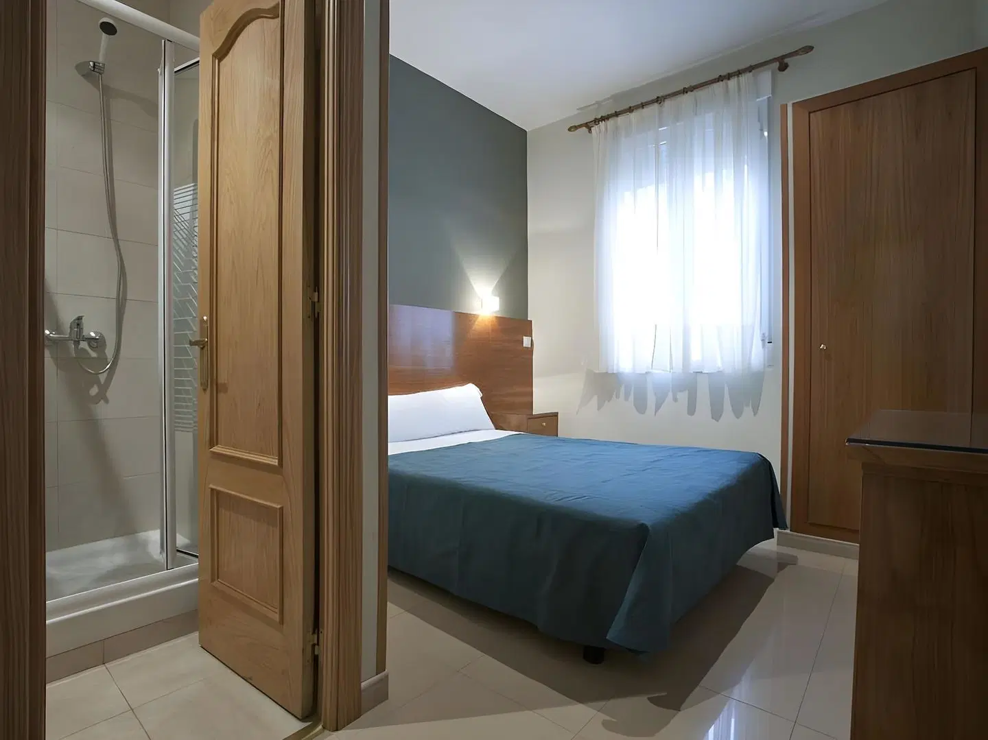 Zabala ROOM_EXAMPLE