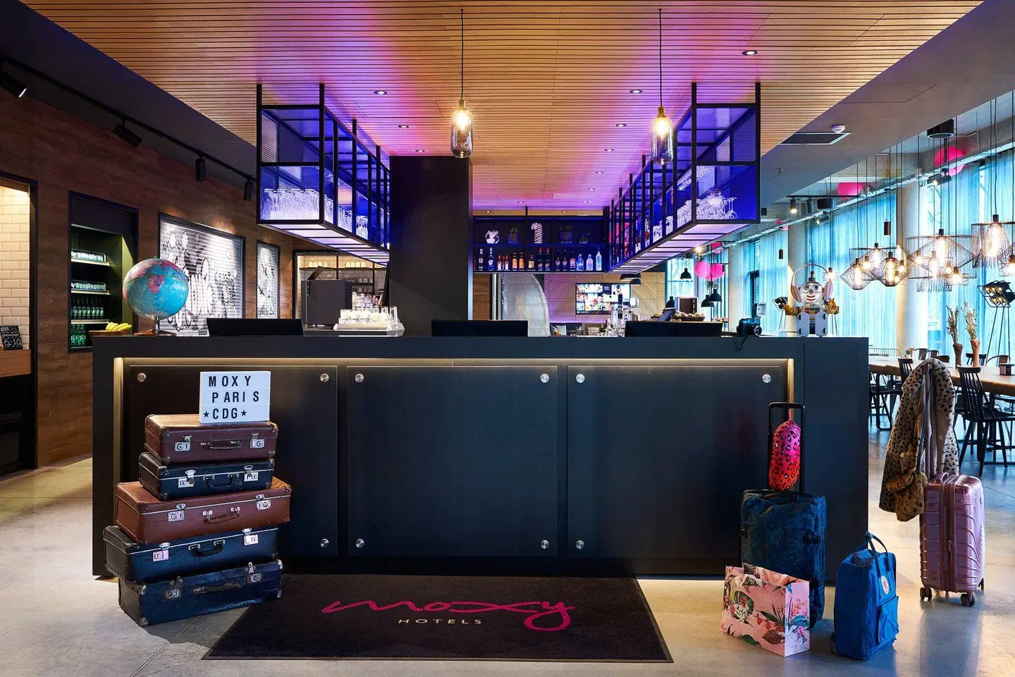 Moxy Paris Charles de Gaulle Airport Bar