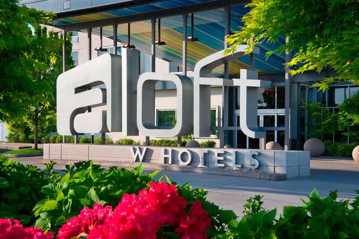 Aloft by Marriott Portland Airport at Cascade Station EXTERIOR