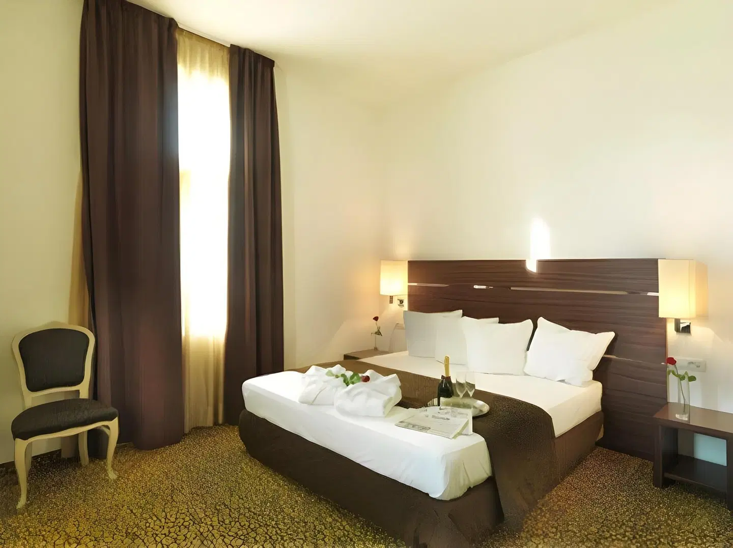 Assenzio ROOM_EXAMPLE
