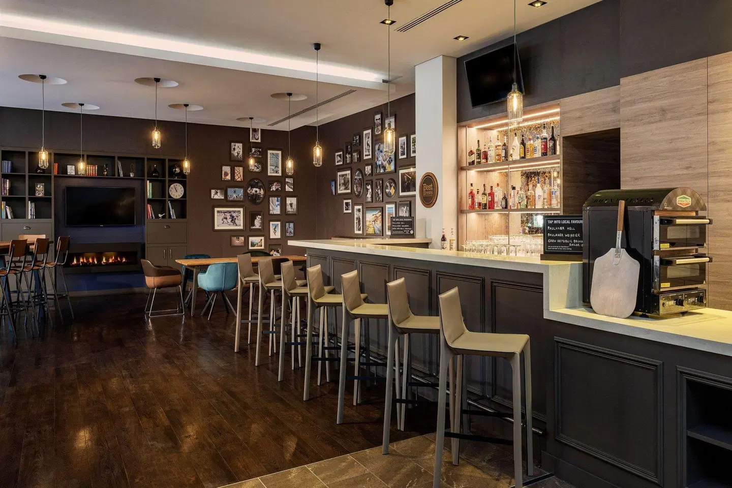 Sheraton Munich Arabellapark Hotel Bar