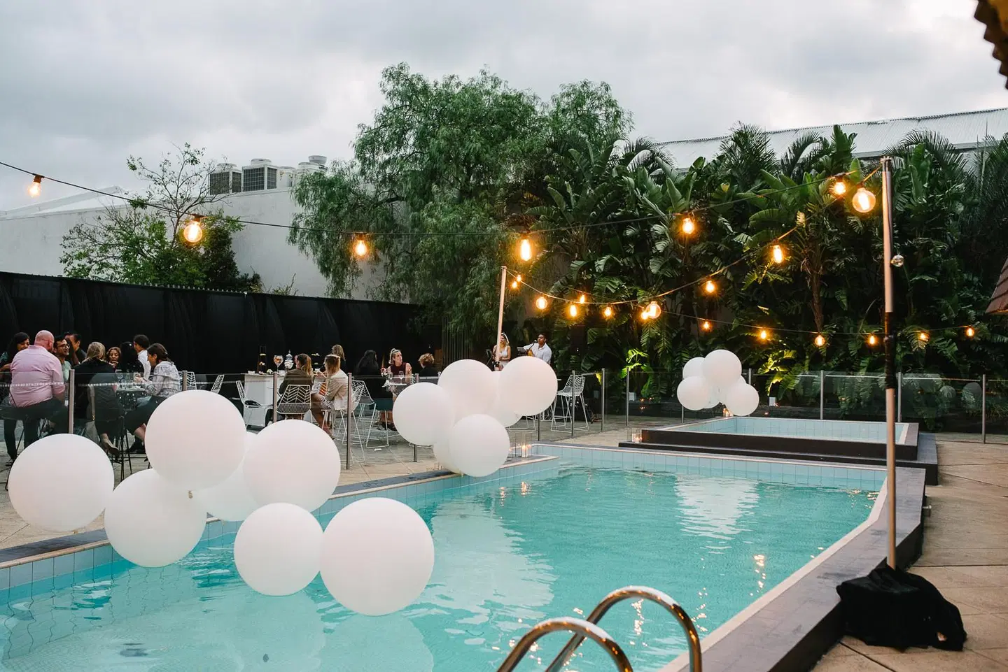 Rydges Camperdown OUTDOOR_POOL