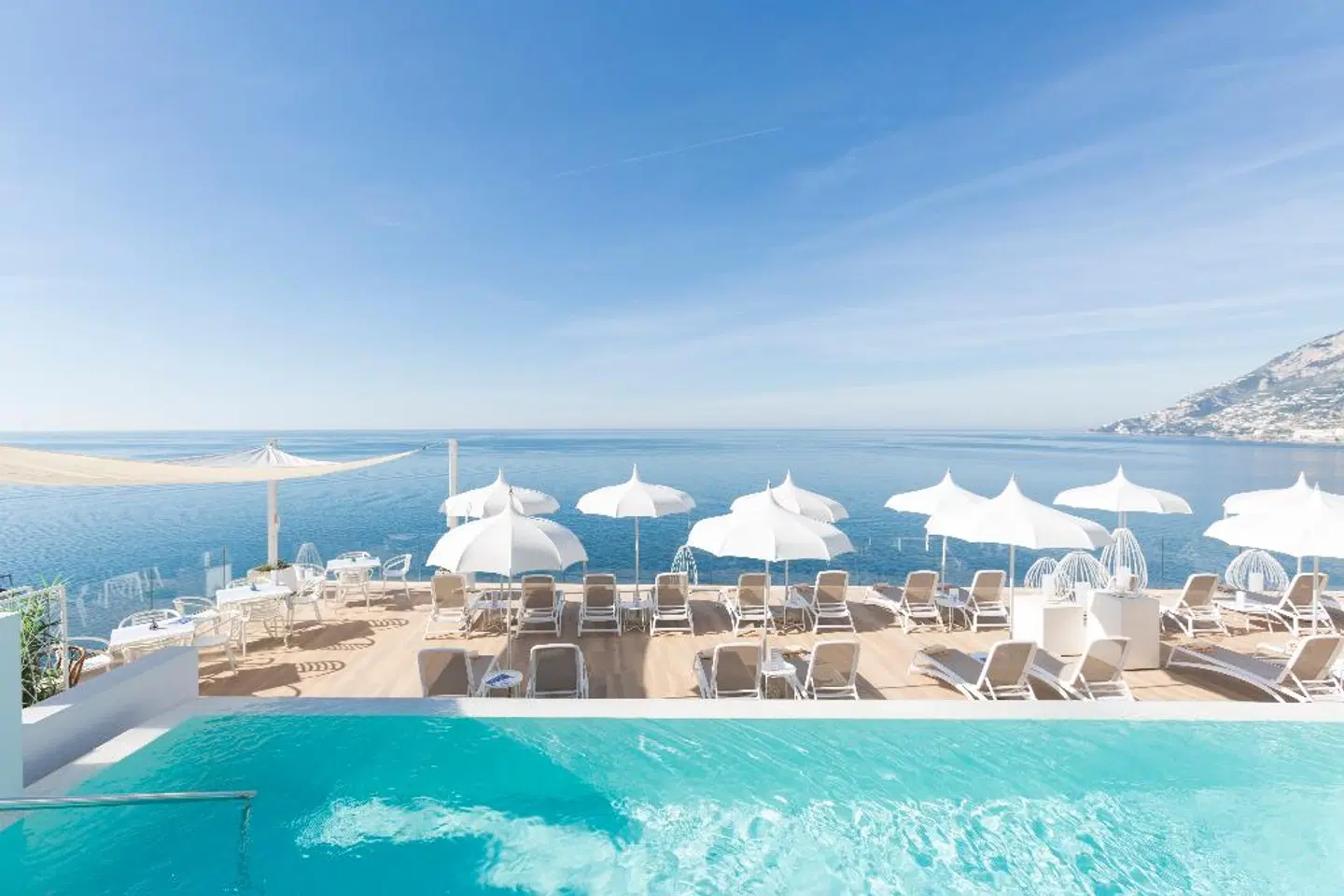 Hotel Club Due Torri OUTDOOR_POOL