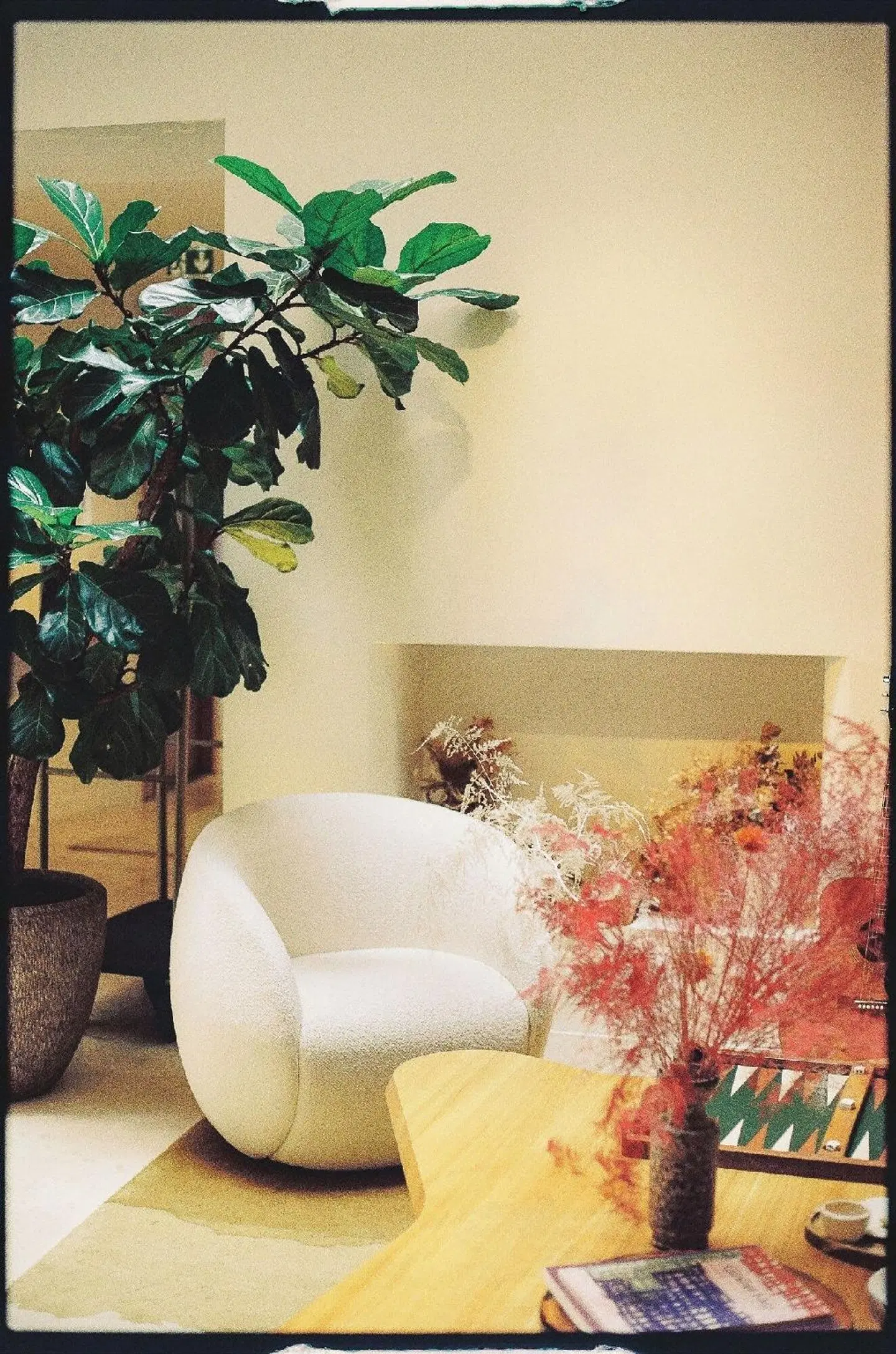 NUAGE ROOM_EXAMPLE