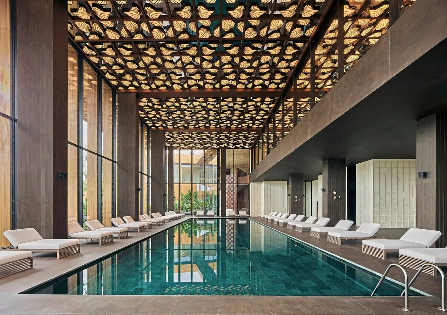 Maxx Royal Bodrum Resort Hallenbad