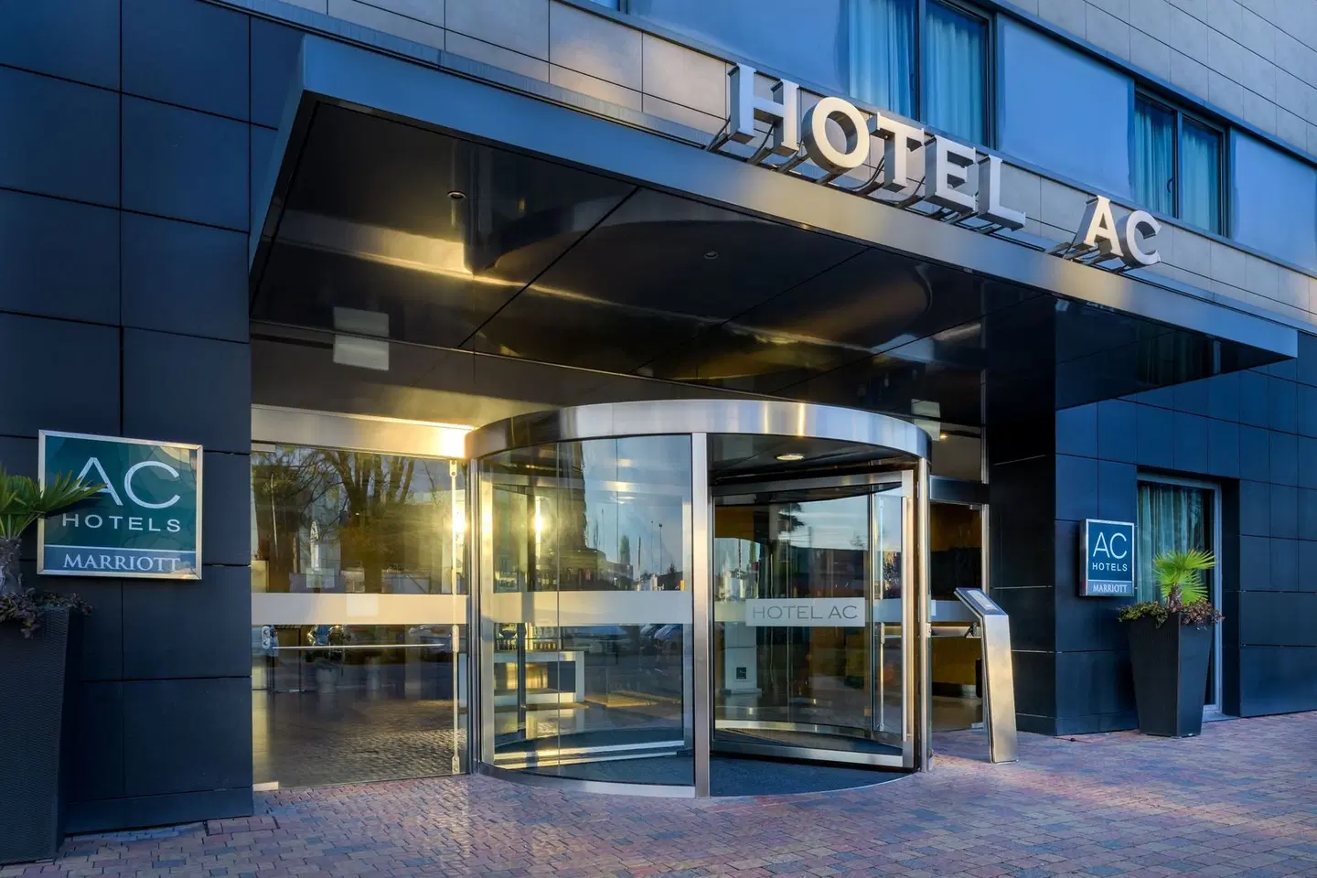 AC Hotel by Marriott Vicenza EXTERIOR
