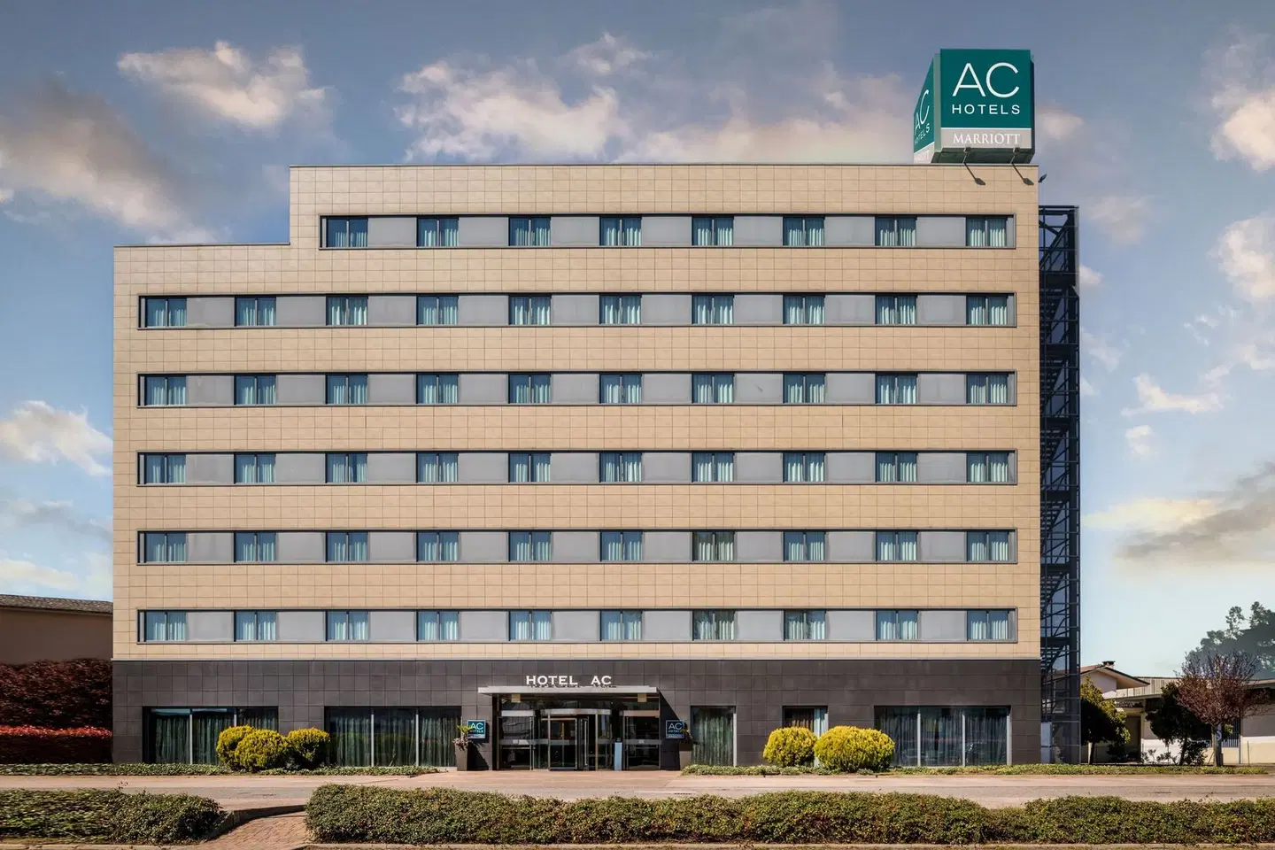 AC Hotel by Marriott Vicenza EXTERIOR