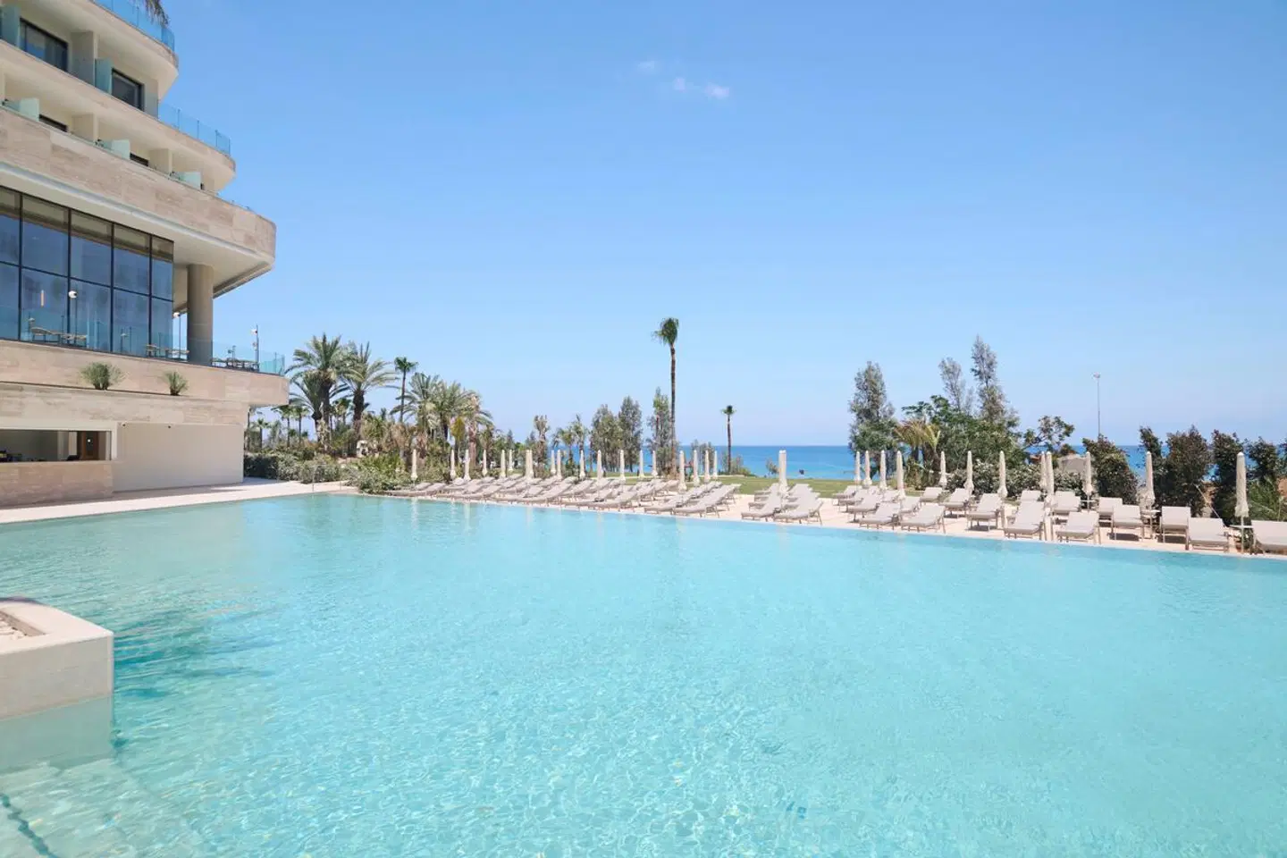 Sunrise Emerald OUTDOOR_POOL