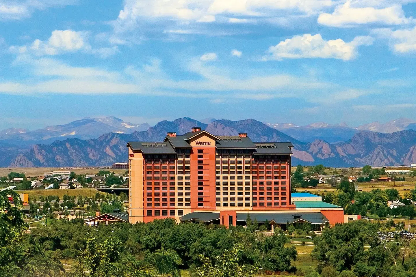The Westin Westminster EXTERIOR