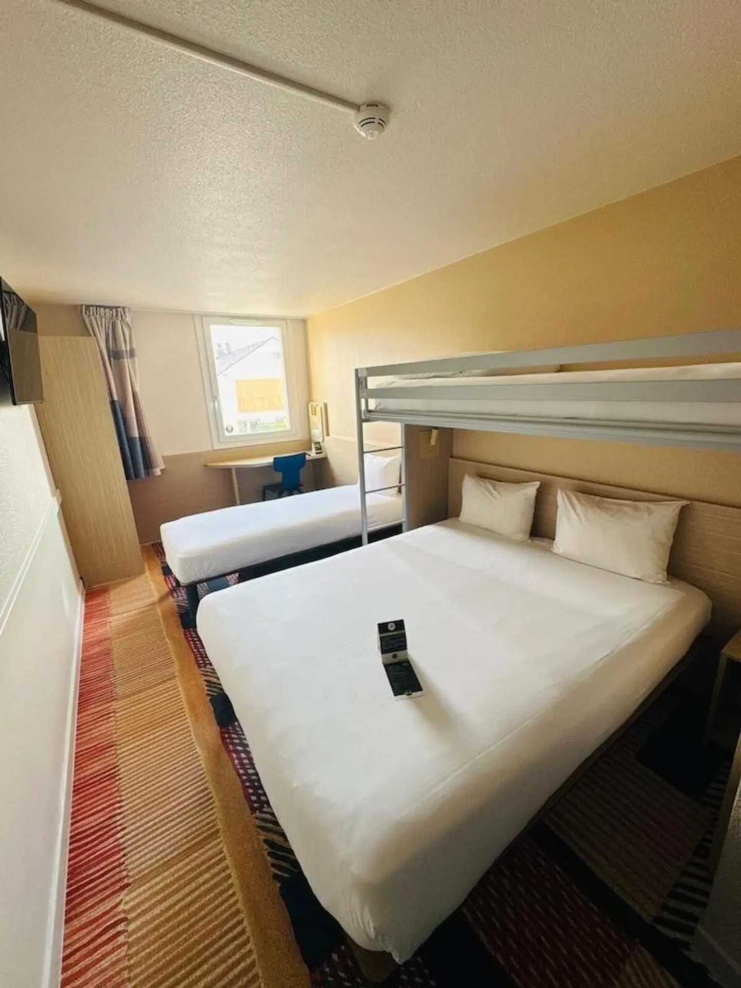 B&B HOTEL Saint-Witz Roissy ROOM_EXAMPLE