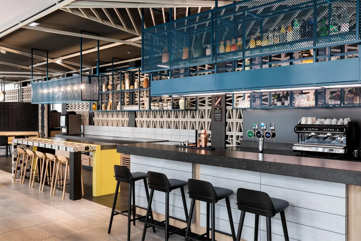 Courtyard by Marriott Paris Creteil Bar