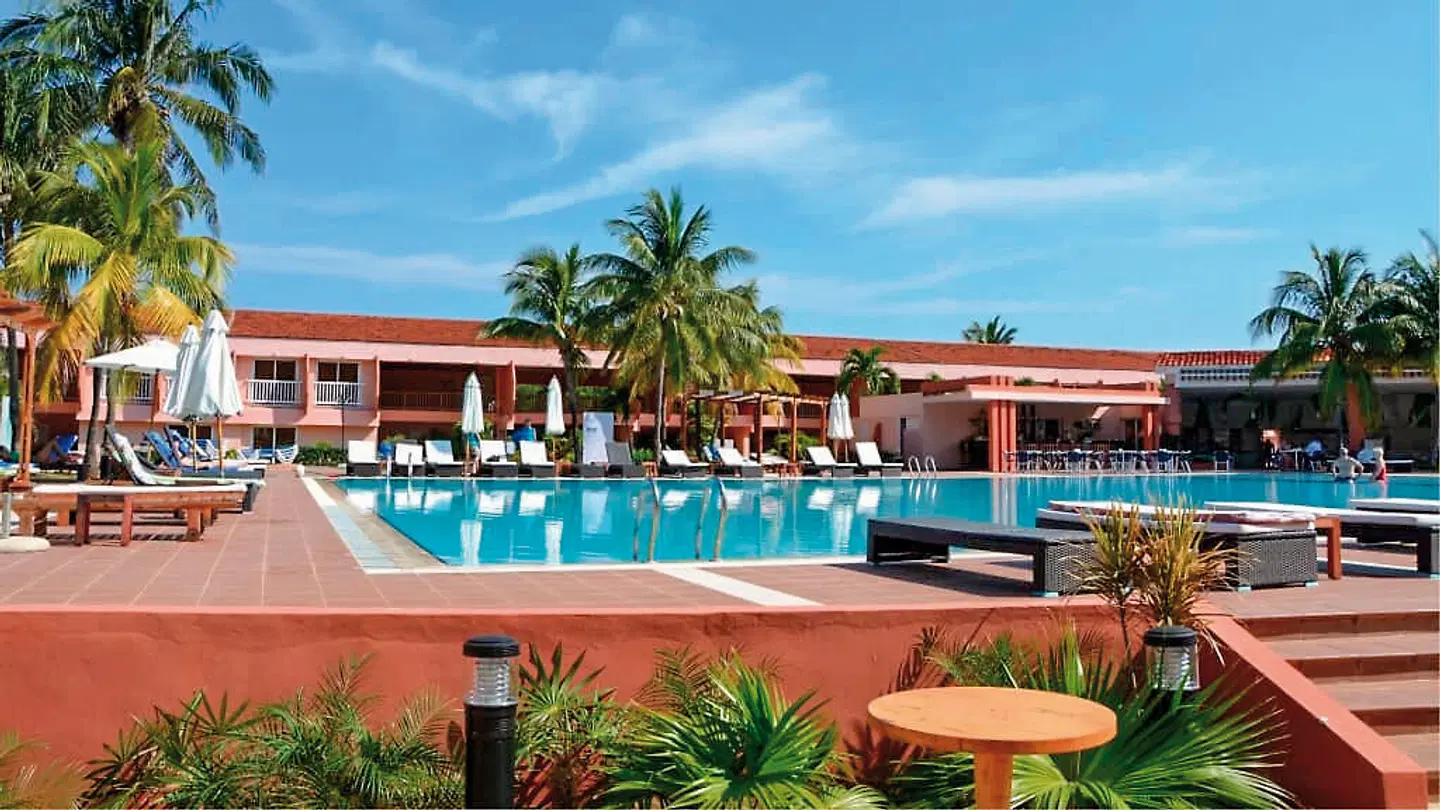Blau Arenal Habana Beach OUTDOOR_POOL