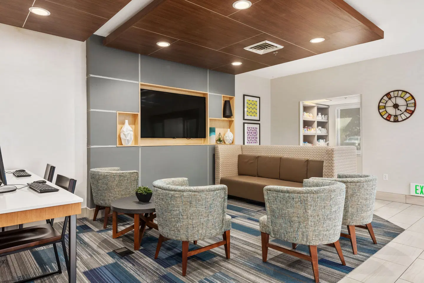 Holiday Inn Express West Valley City LOUNGE_LOBBY