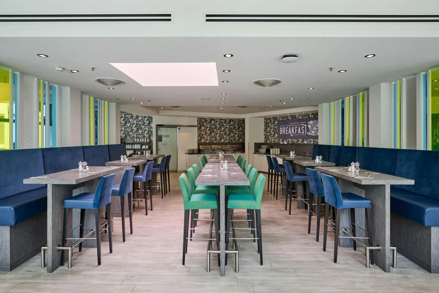 Premier Inn Würzburg Bar