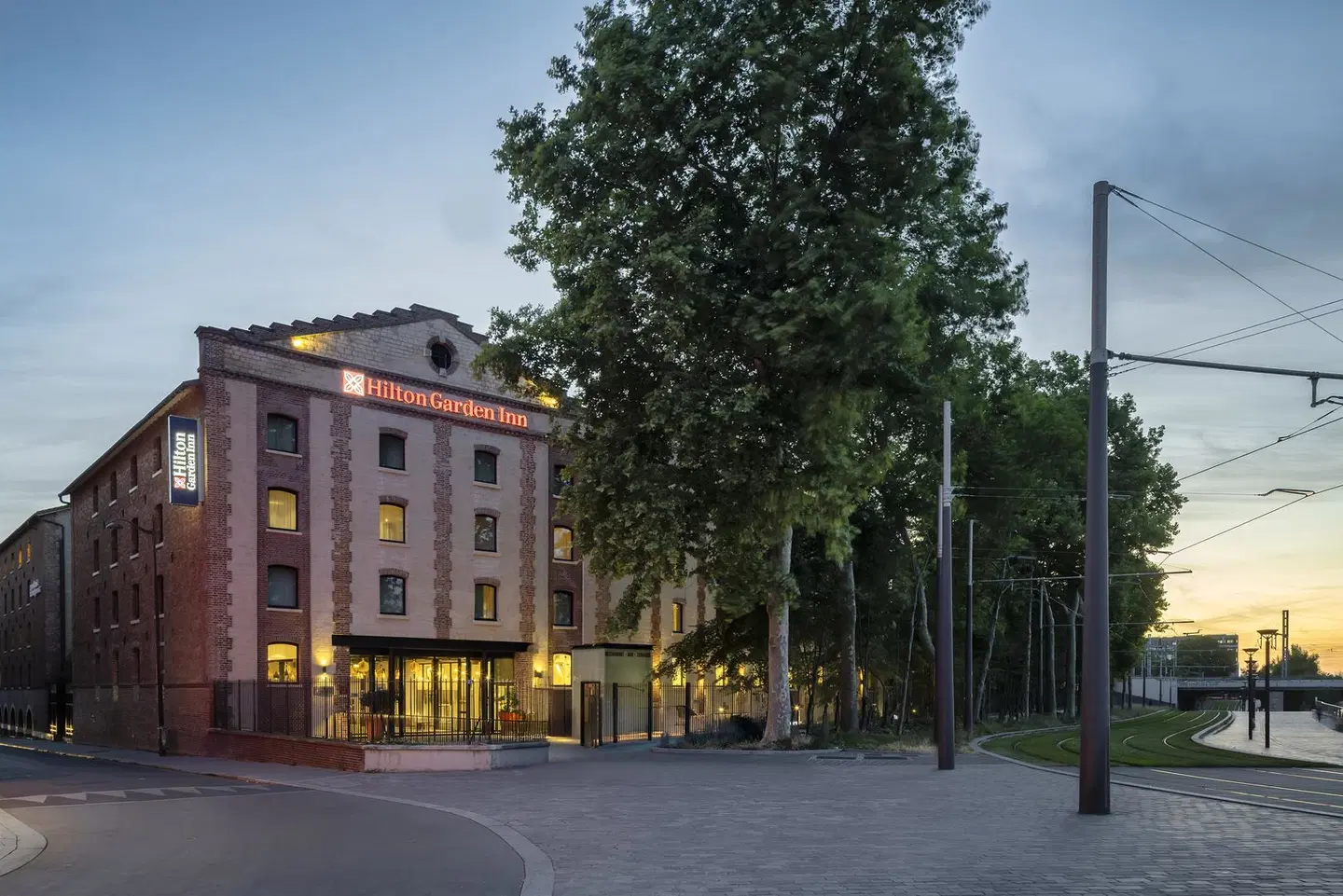 Hilton Garden Inn Paris La Villette EXTERIOR