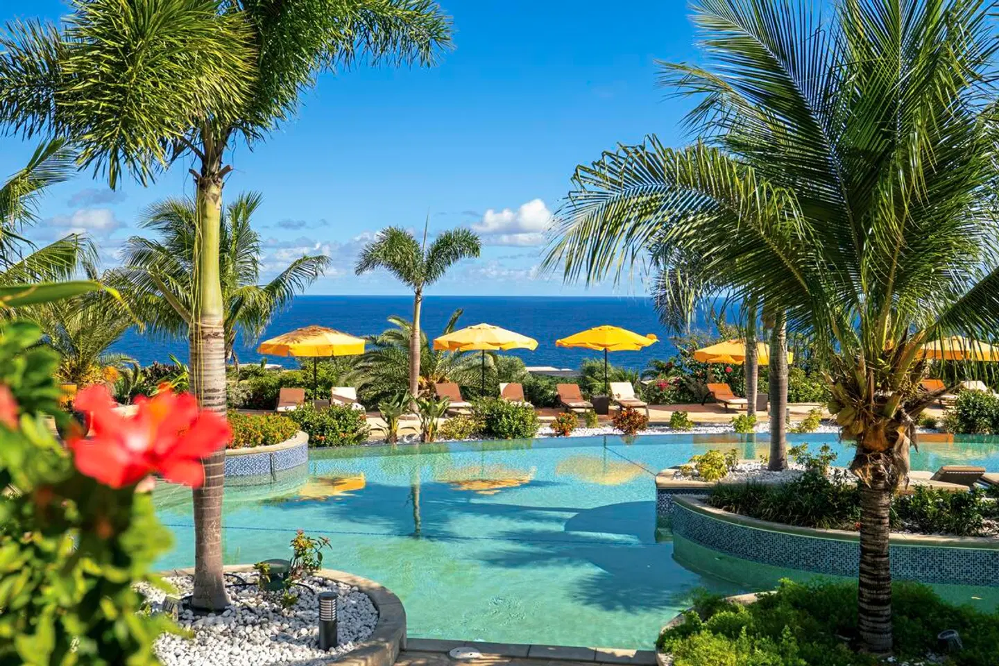 Golden Rock - Dive & Nature Resort OUTDOOR_POOL