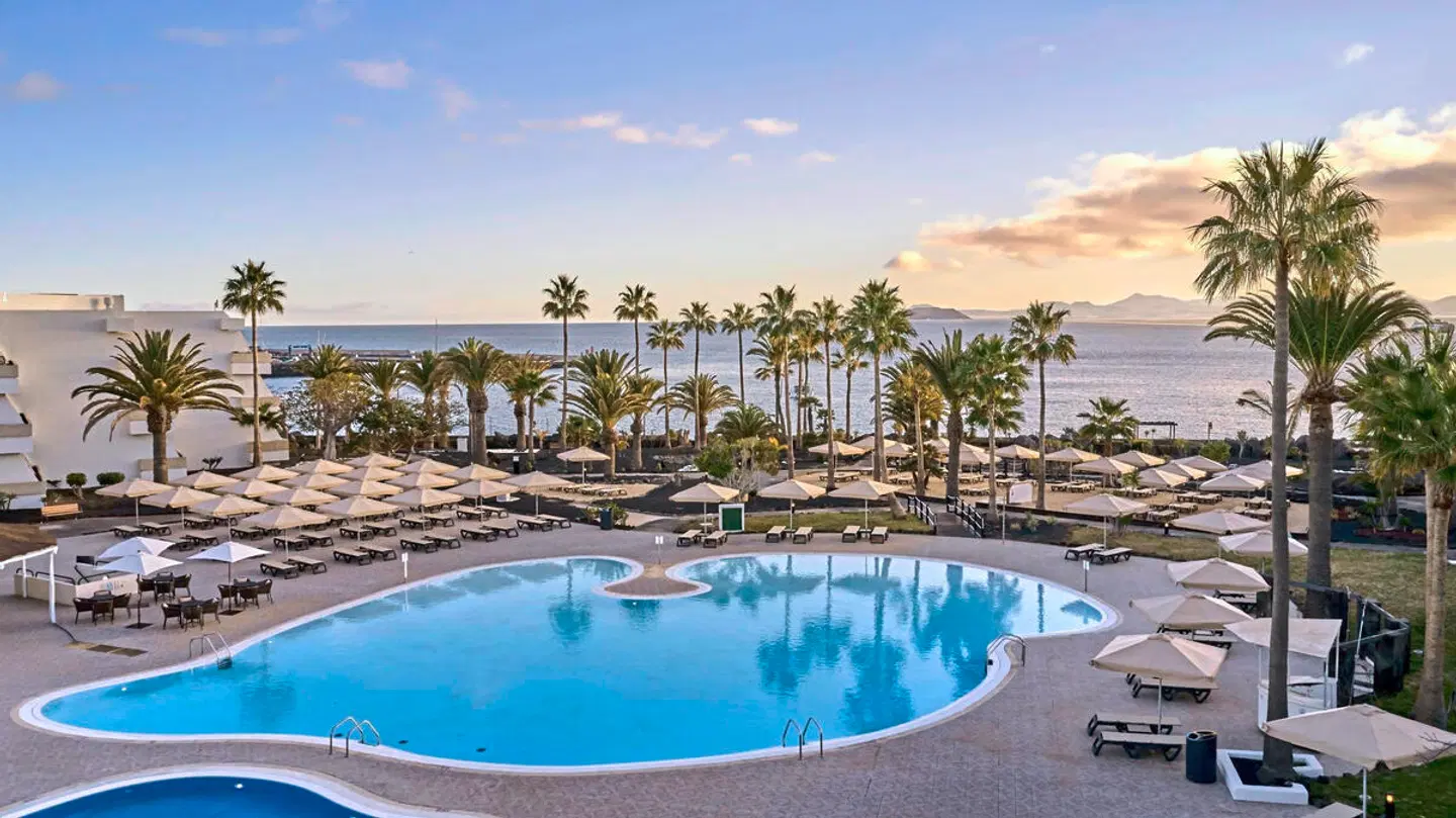 Grand Hyatt Lanzarote Playa Dorada Resort OUTDOOR_POOL