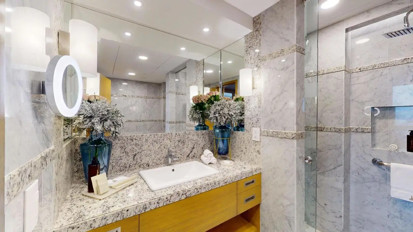 Dell'Opera Badezimmer