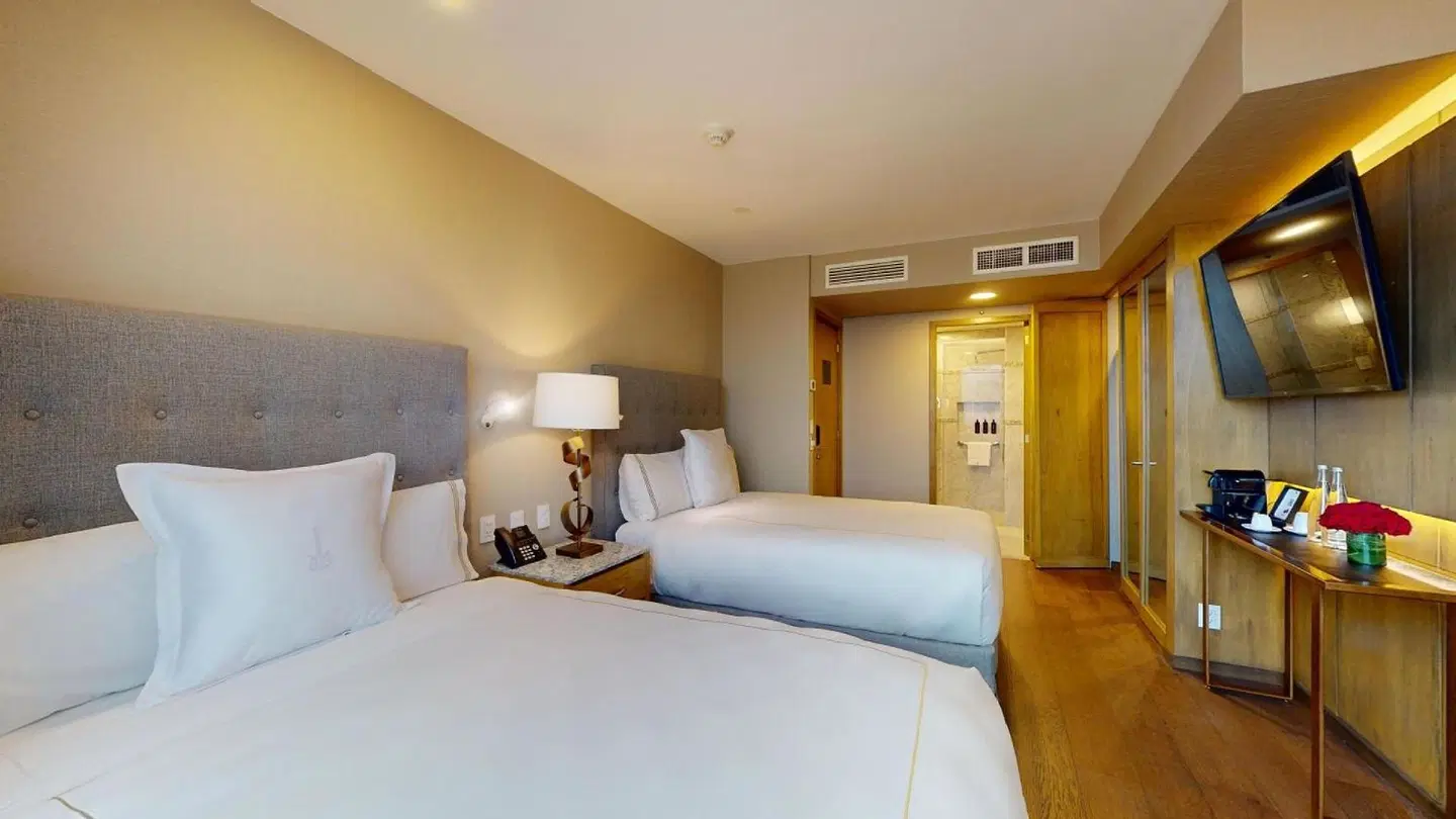 Dell'Opera ROOM_EXAMPLE
