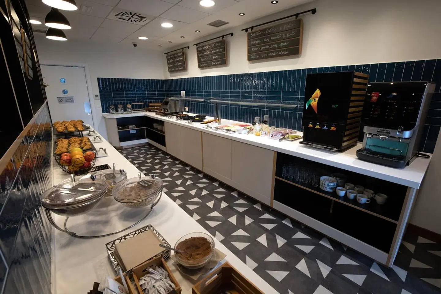 Travelodge Madrid Alcalá Restaurant