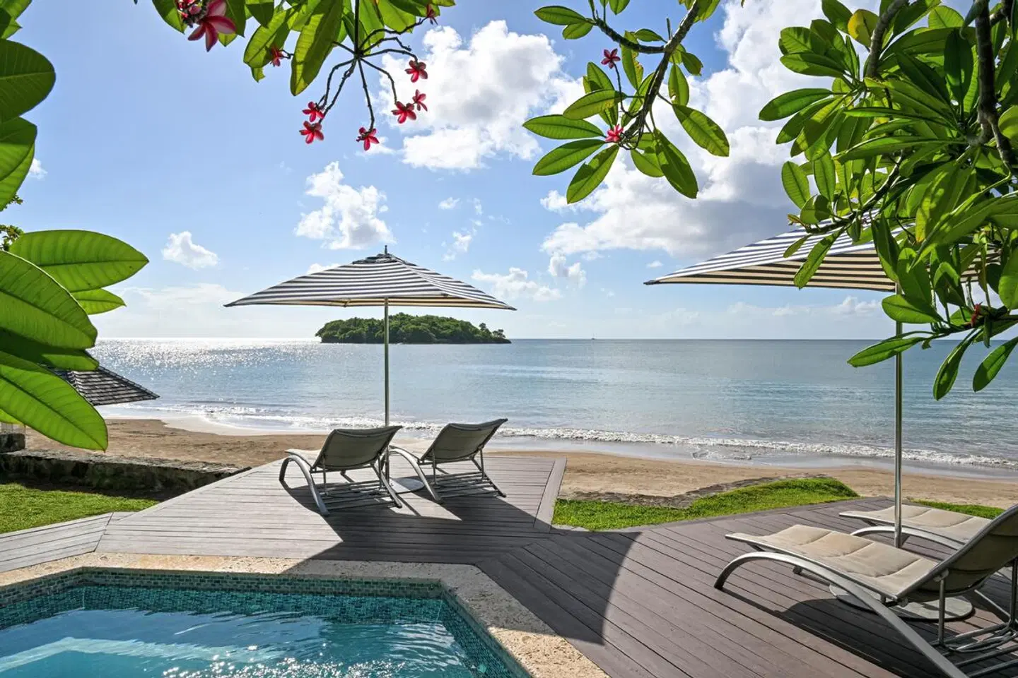 Sandals Halcyon Beach St. Lucia OUTDOOR_POOL