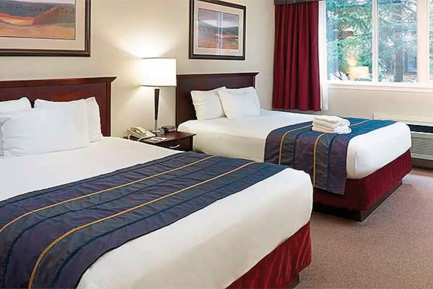 Harrison Hot Springs Resort & Spa ROOM_EXAMPLE