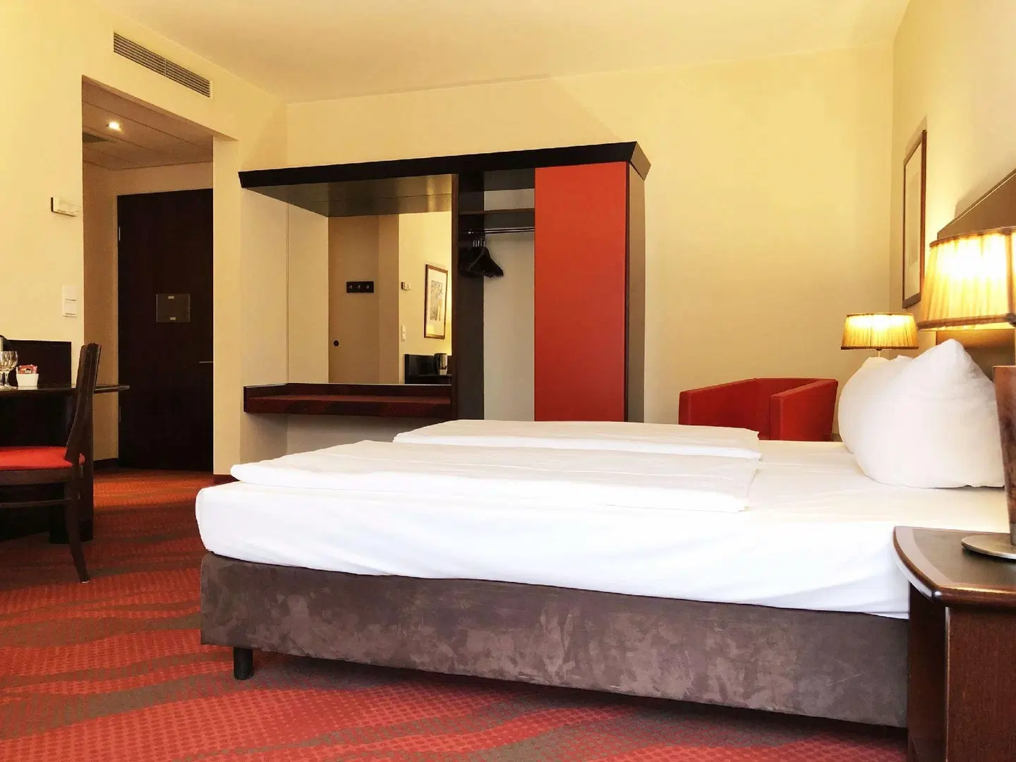 SORAT Hotel Cottbus ROOM_EXAMPLE