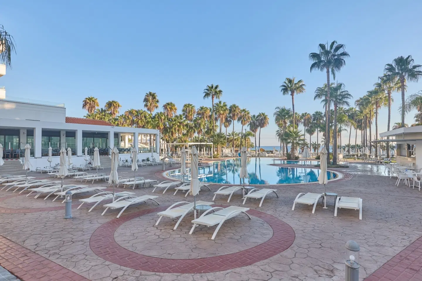 Anastasia Beach Hotel & Apartments OUTDOOR_POOL
