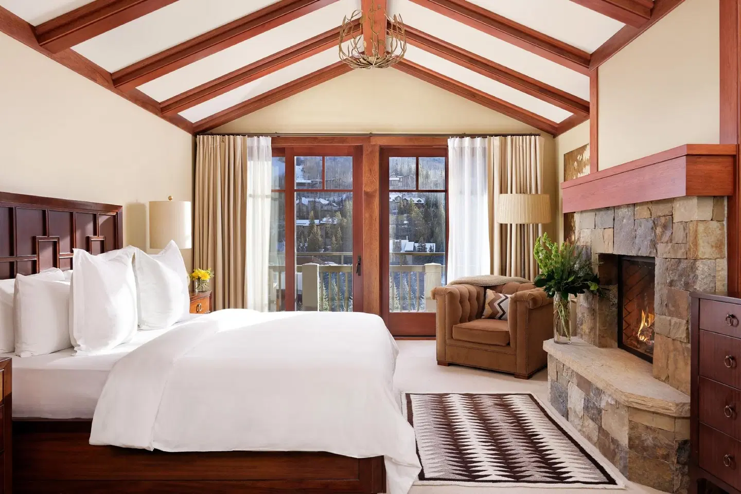 Four Seasons Resort Vail ROOM_EXAMPLE