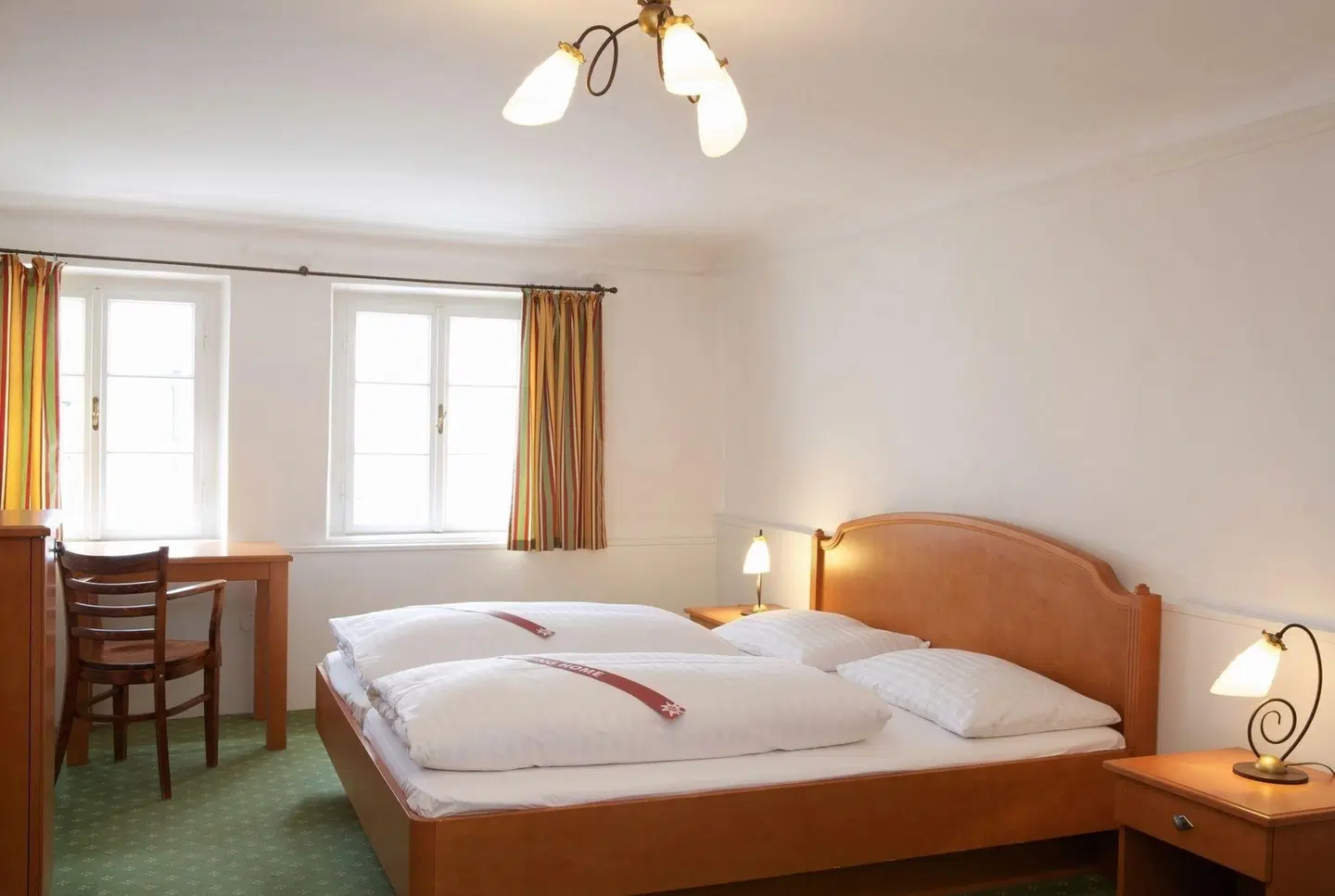 Hotel Krone 1512 ROOM_EXAMPLE