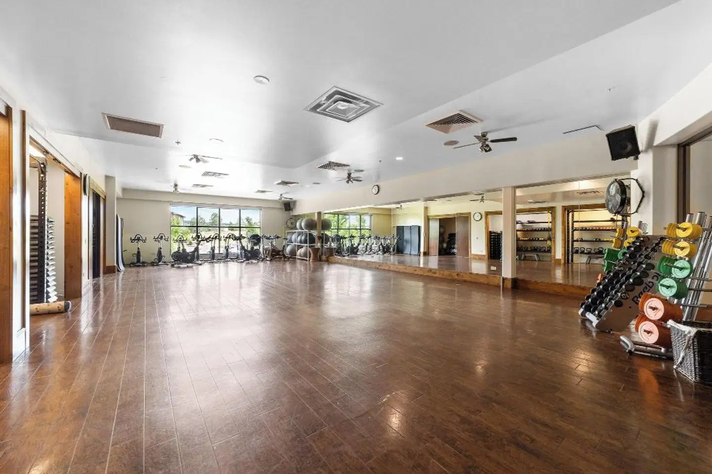 The Lodge at Flying Horse LOUNGE_LOBBY