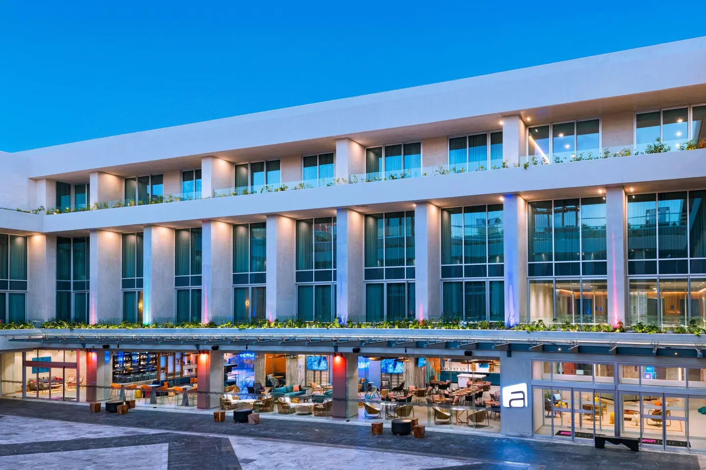 Aloft by Marriott Playa Del Carmen OUTDOOR_POOL