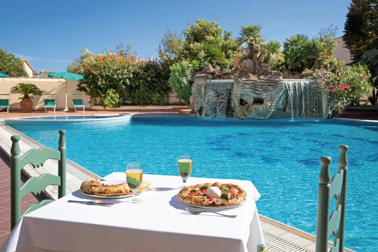 Maria Rosaria OUTDOOR_POOL