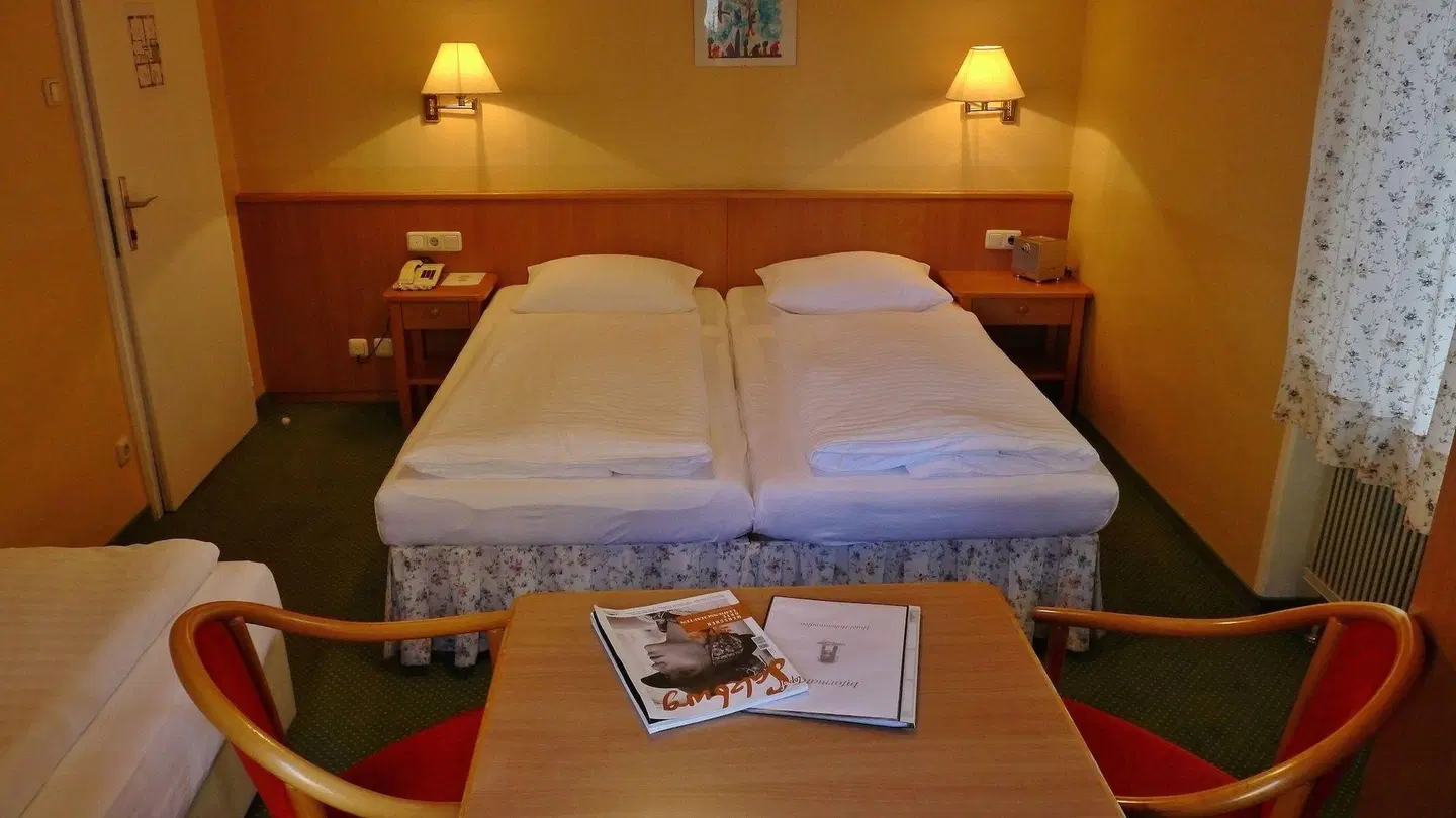 Hohenstauffen ROOM_EXAMPLE