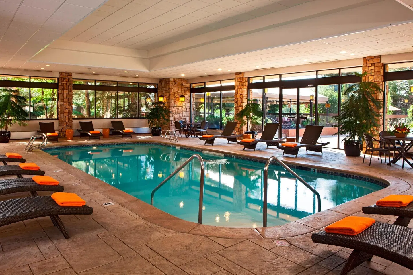 Denver Marriott West Hallenbad