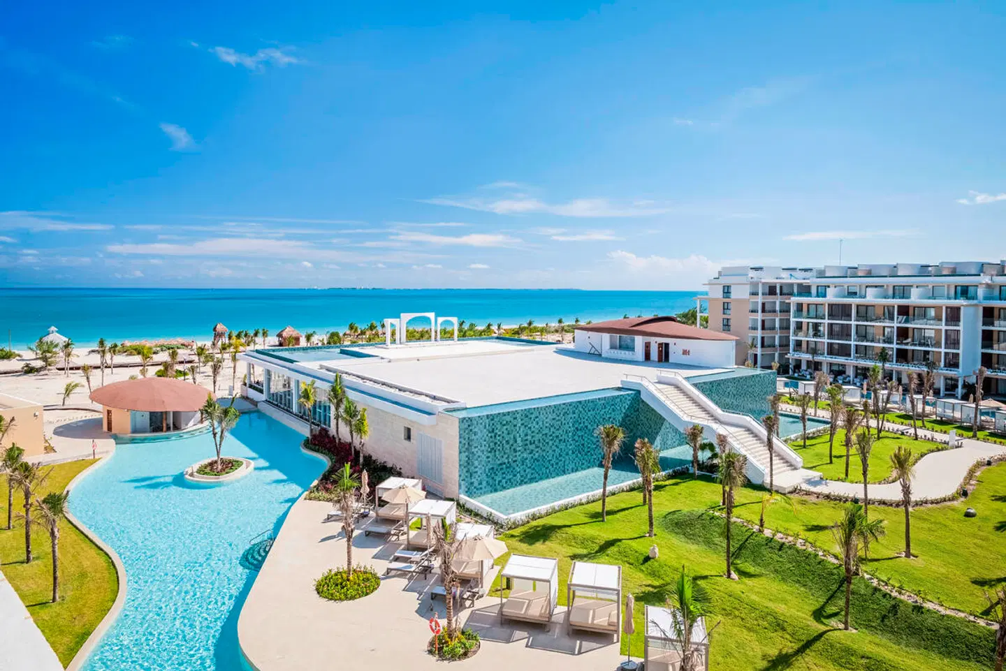 Majestic Mirage Costa Mujeres EXTERIOR