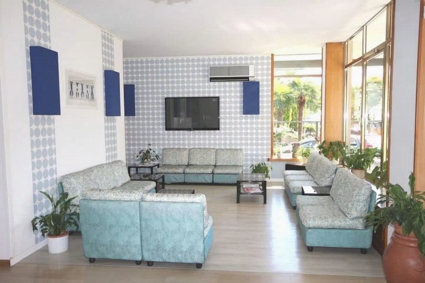 Domingo LOUNGE_LOBBY
