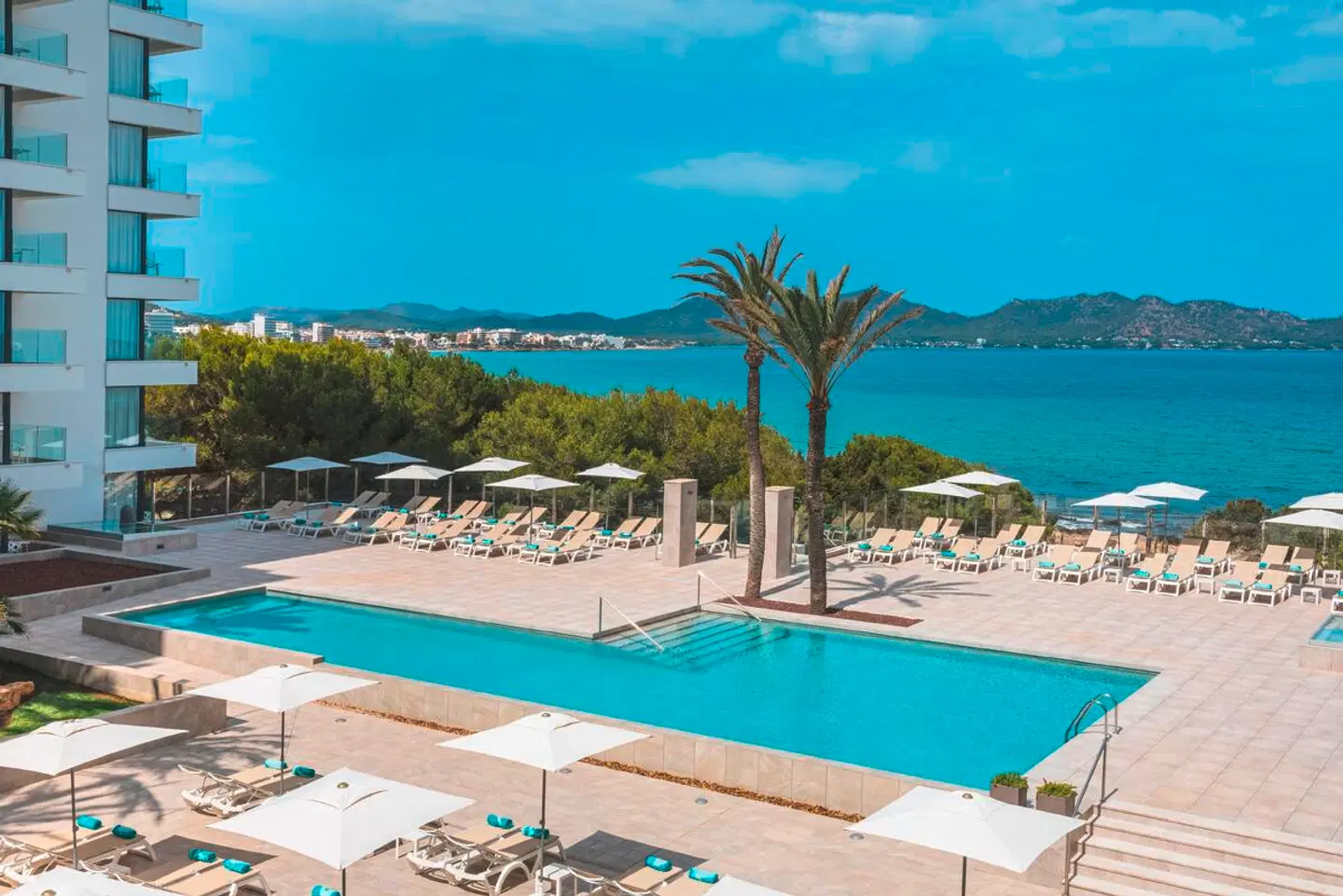Iberostar Waves Cala Millor OUTDOOR_POOL