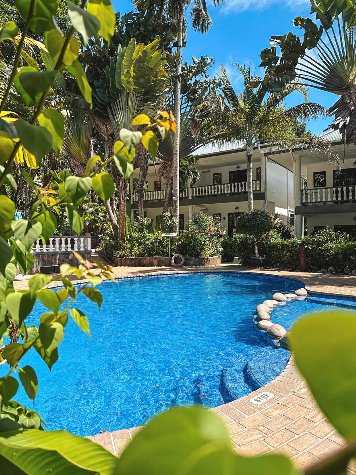 Chateau St. Cloud OUTDOOR_POOL