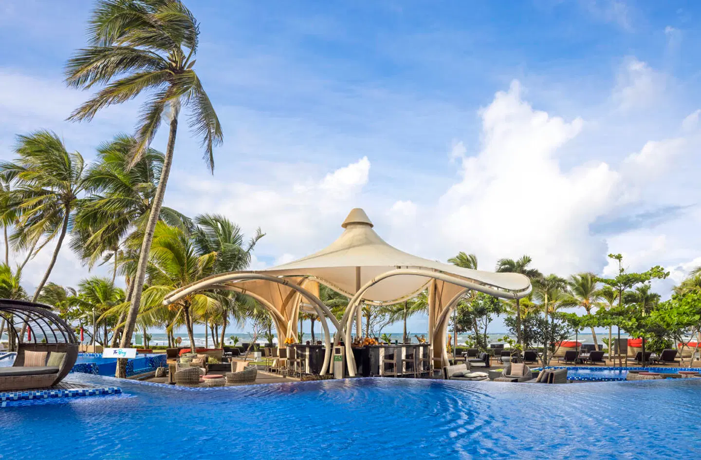 Radisson Blu Resort, Galle OUTDOOR_POOL